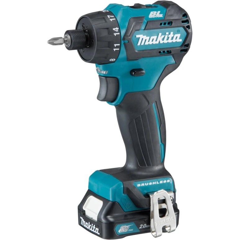 Makita Bore-/Skruemaskine 10,8V 2x2,0Ah m/ lader og MAKPAC