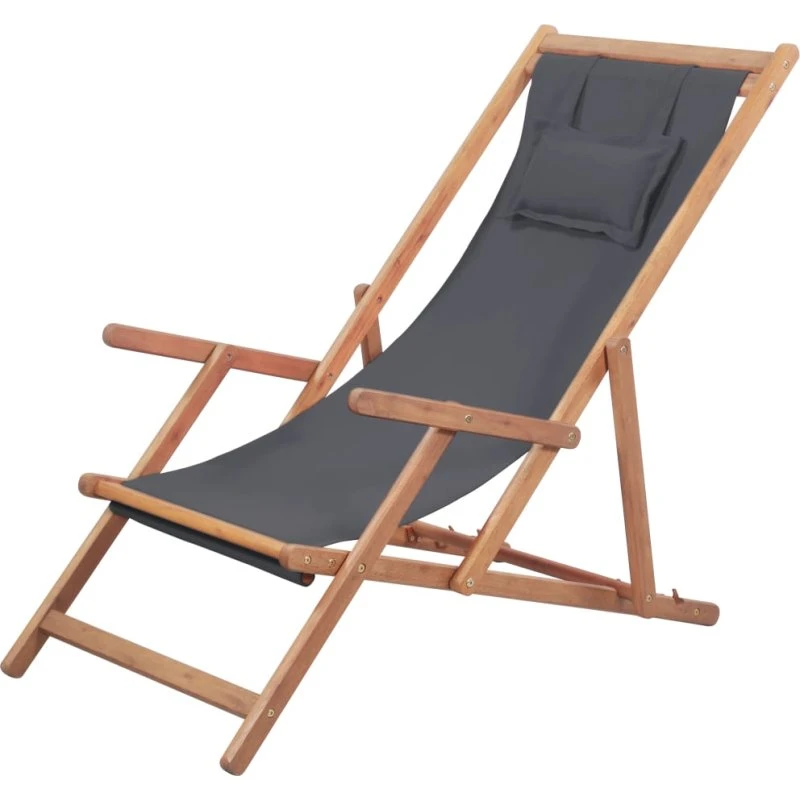 Foldbar strandstol i træ med gråt stof