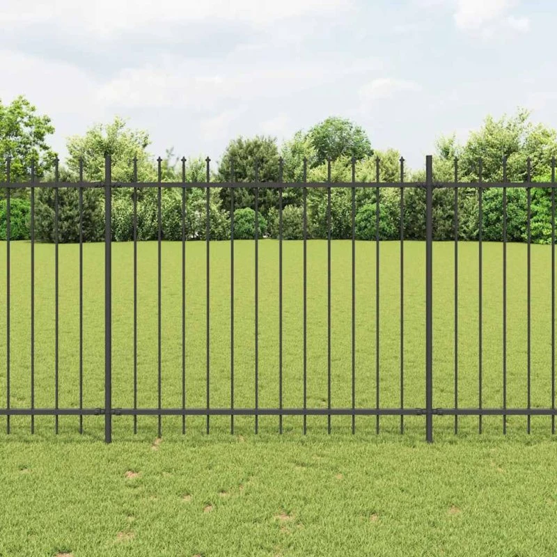 Sort havehegn i stål med spydtop 1070x150 cm