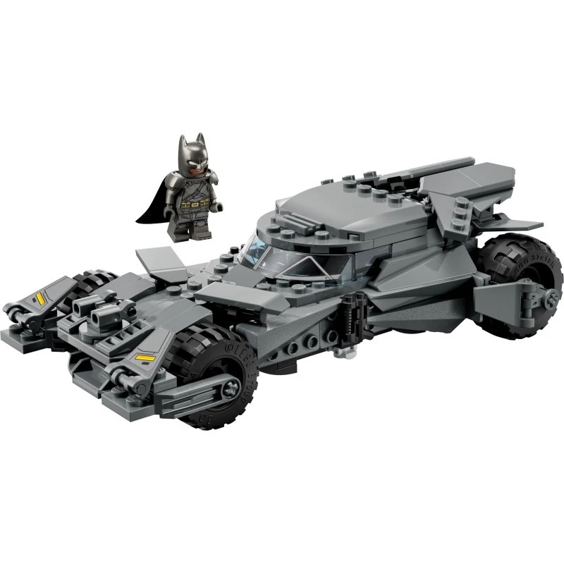 LEGO DC 76331 Batmobile – Batman v Superman (9+)