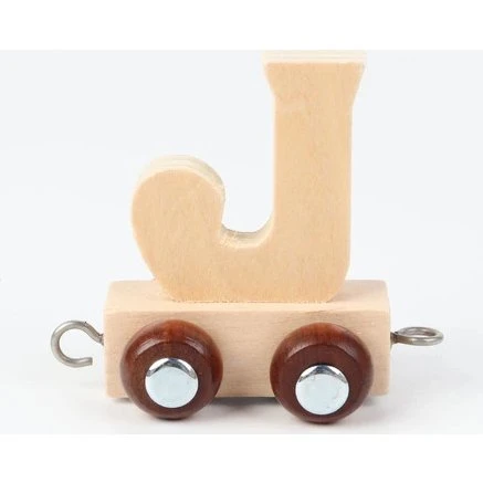 Navnetog bogstav J i naturtræ - træbogstav til tog