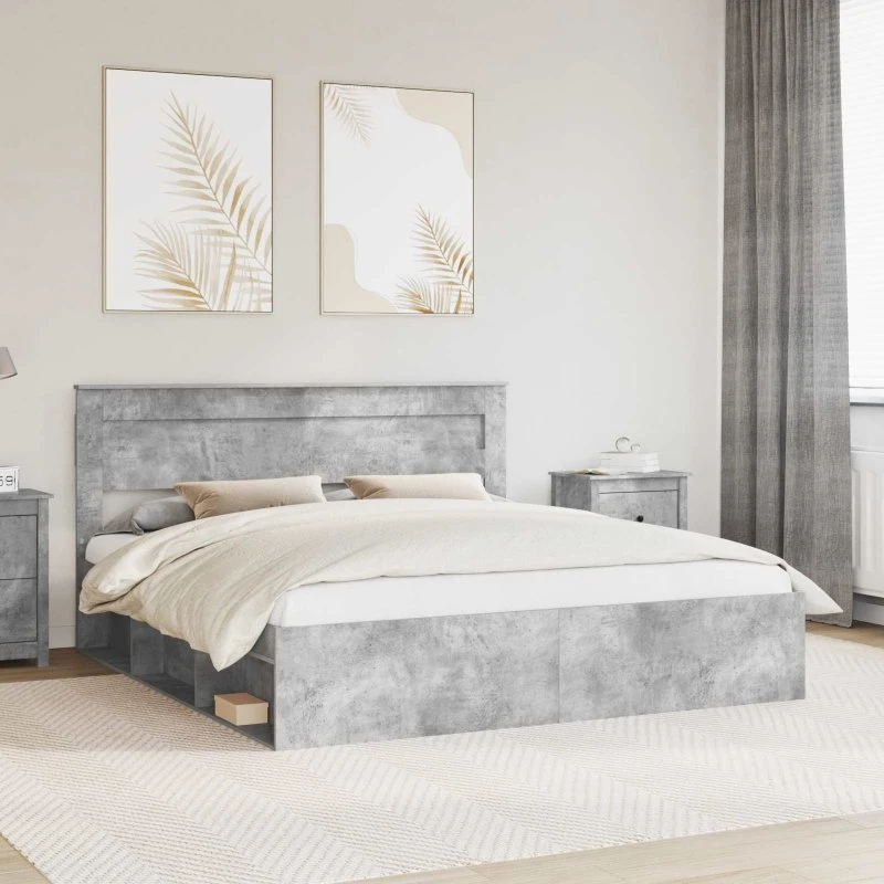 Sengestel 200x200 cm med hovedgærde i massivt fyrretræ