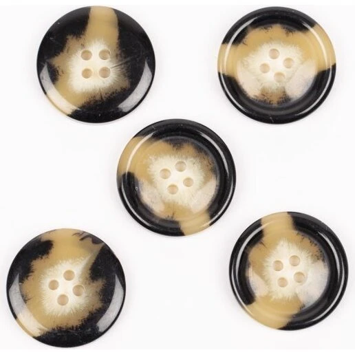 DROPS Knap imiteret horn (Mokka) 23 mm