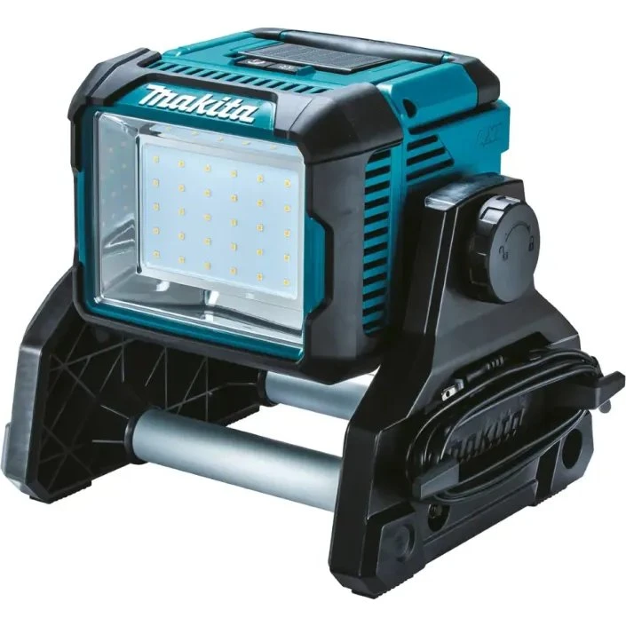 Makita LED-lampe DML811 (14,4–18V/230V) – op til 3000 lm