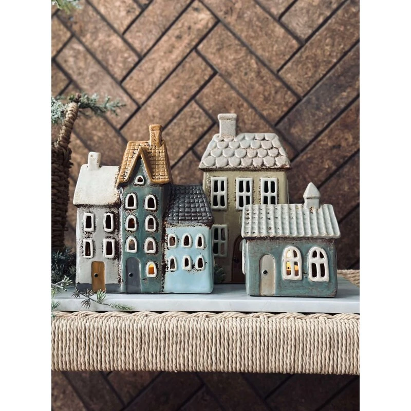 Lyshus i keramik – duset gul 13×9×23 cm