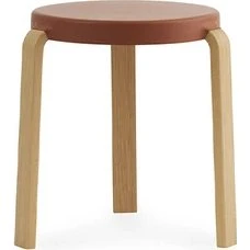 Normann Copenhagen Tap skammel eg/karamel