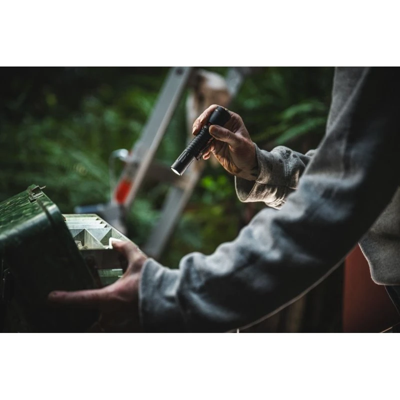 COAST XT20R Lommelygte