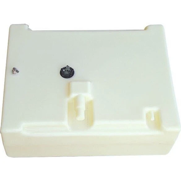 Brændstoftank plast 140 L med integreret tankmåler