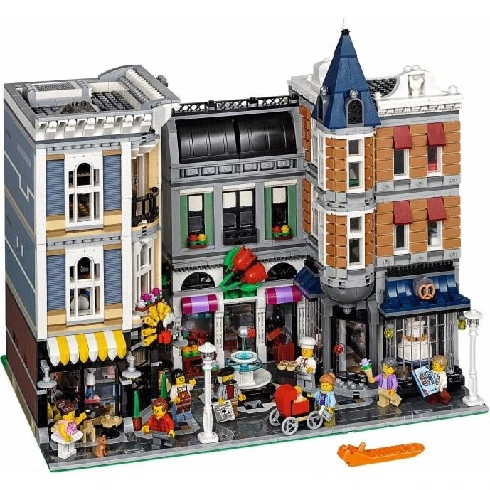 LEGO Creator 10255 Butiksgade