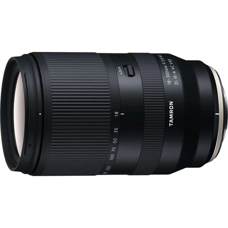 Tamron 18-300mm f/3.5-6.3 Di III-A VC VXD til Fujifilm X