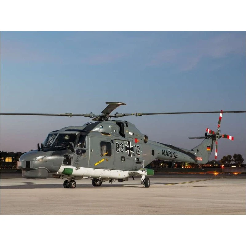 Revell Westland Lynx helikopter byggesæt 1:72 – Level 4