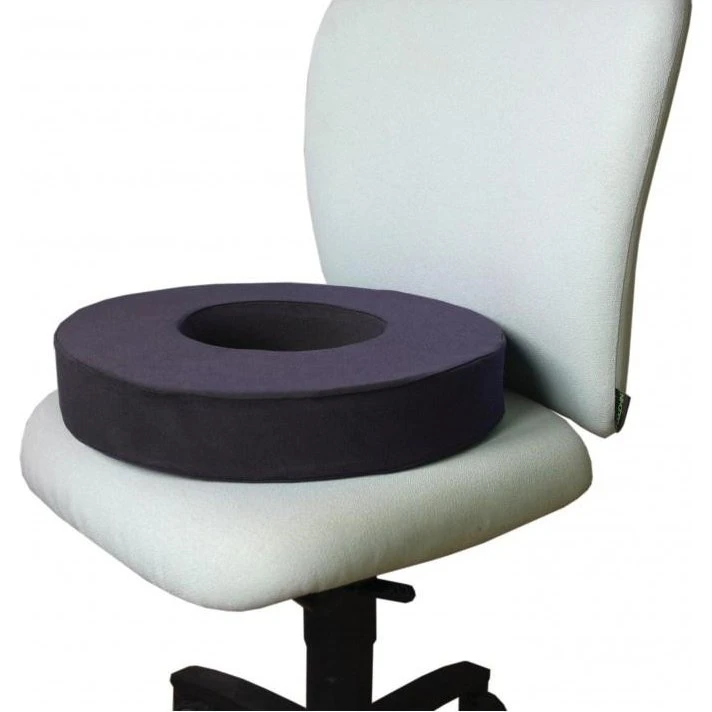 Aston trykpude med siddeåbning 420x75 mm – sort skum