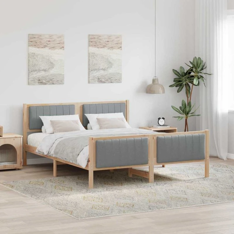 Sengestel i massivt fyrretræ 150x200 cm - brun/lysegrå