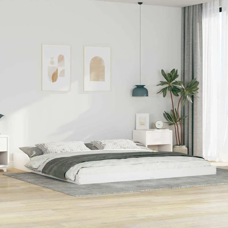 Sengestel i massivt fyrretræ, hvid 180 x 220 cm
