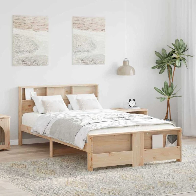 Sengestel i massivt fyr med hovedgærde 135x190 cm - brun