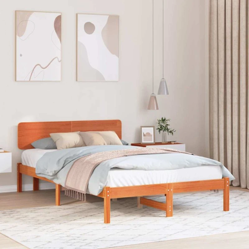 Sengestel i massivt fyrretræ 140x190 cm – voksbrun