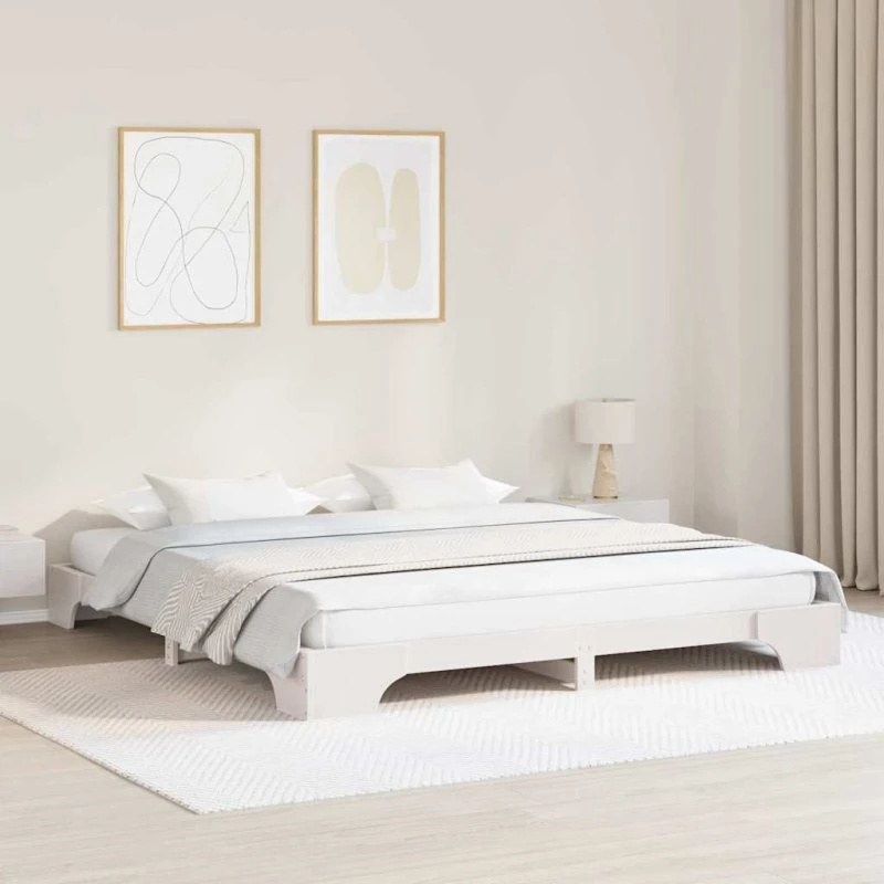 Sengestel Hvid 200x200 cm i Massivt Fyrretræ