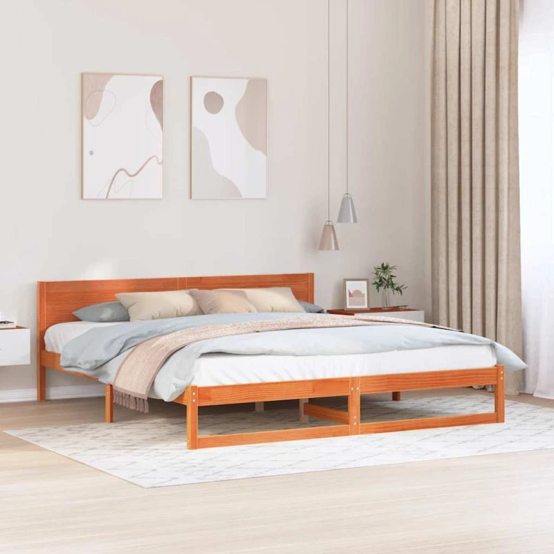 Sengestel i massivt fyrretræ med hovedgærde 180 x 200 cm