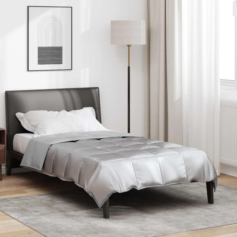 vidaXL Helårs Dyne Sølv 135 x 200 cm Satin & Mikrofiber