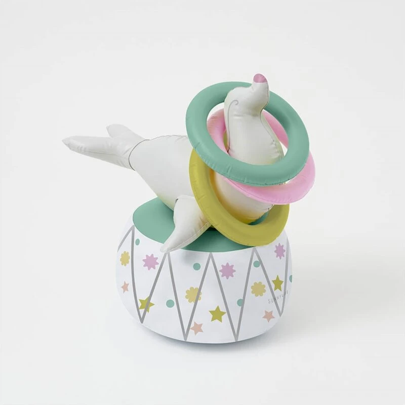 Sunnylife Ringkastespil – oppustelig sæl