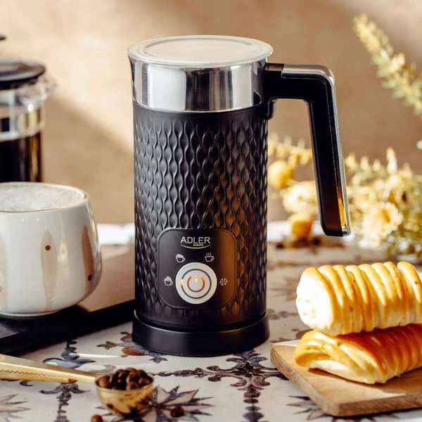Adler AD 4494 b Mælkeskummer 500W, Sort (300/130ml)