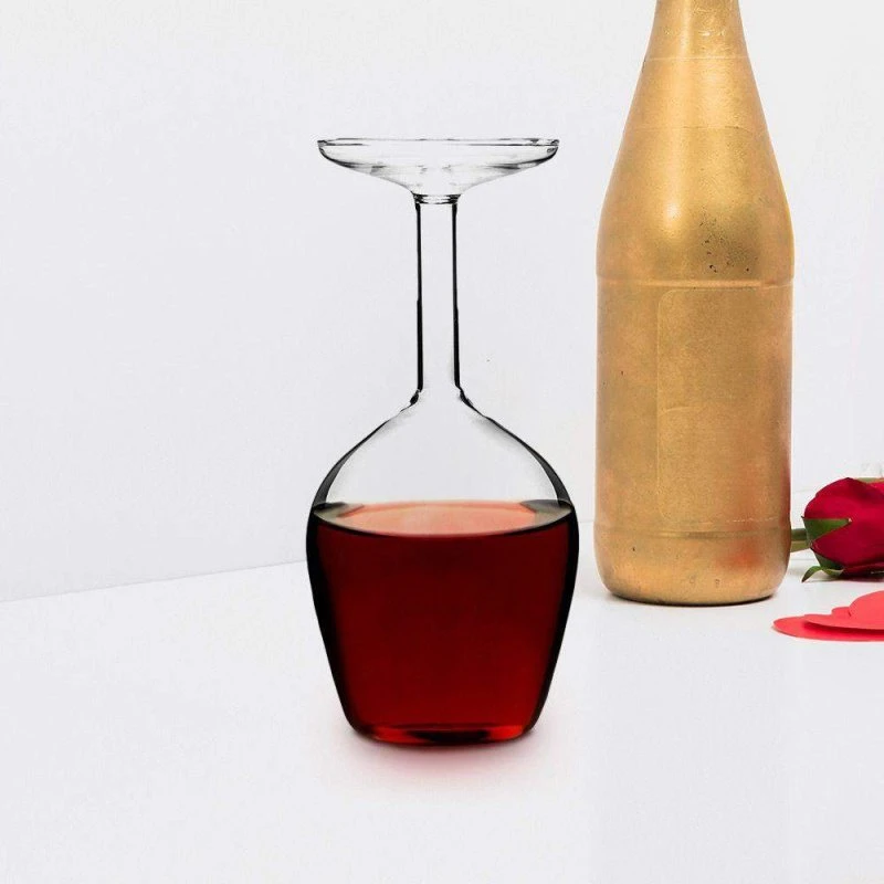 Mikamax Op og Ned Vinglas – Sjovt vin- og shotglas med svævende illusion