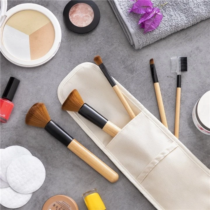 InnovaGoods Miset make-up børster i træ x5 med bæretaske