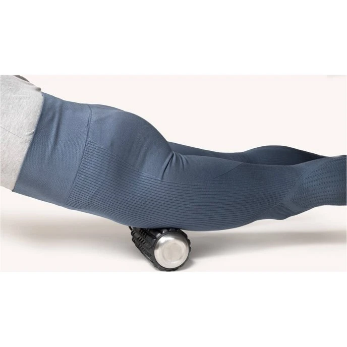 Swedish Posture Wavewell 2-in-1 Skumrulle & Vandflaske 750ml