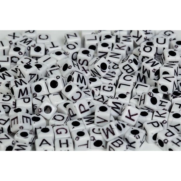 Pearl'n Fun Bogstaver 7mm Sort/Hvid 500g