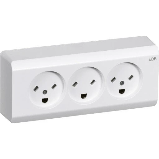 LK Opus 66 Tripel EDB udvendig stikkontakt hvid 2½ modul