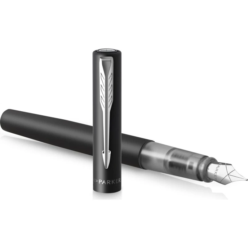 Parker Vector XL Fyldepen, Metallisk Sort, Medium Spids, Blækpatron Inkl.