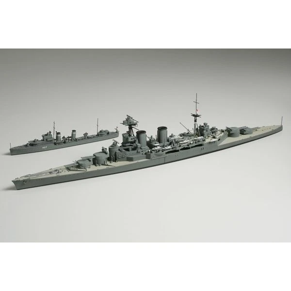 Tamiya HMS Hood & E-class Destroyer 1:700 Byggesæt