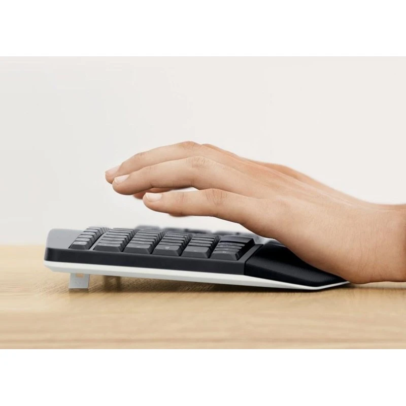 Logitech MK850 Performance Trådløst Tastatur og Mus - Tysk