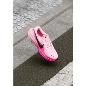Nike Revolution 8 Løbesko Dame - Pink/Sort