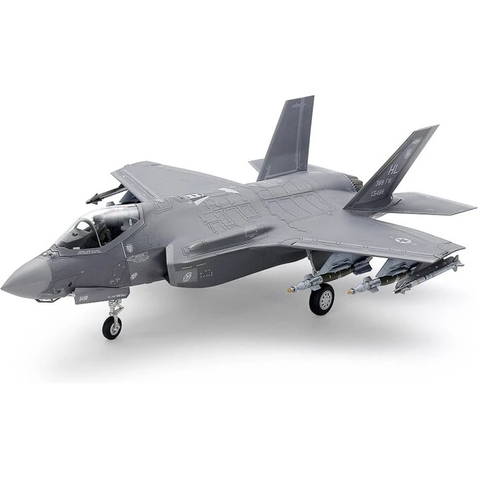 Tamiya 1/72 Lockheed Martin F-35A Lightning II (60792)