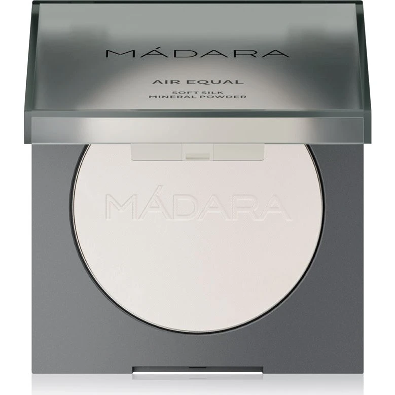 MÁDARA Air Equal Mineral Puder #0 Translucent 9 g