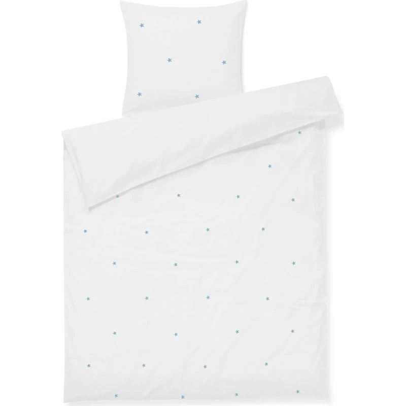 JUNA Daisy Junior Sengetøj 100x140 cm – 100% økologisk bomuld, hvid med blå blomster