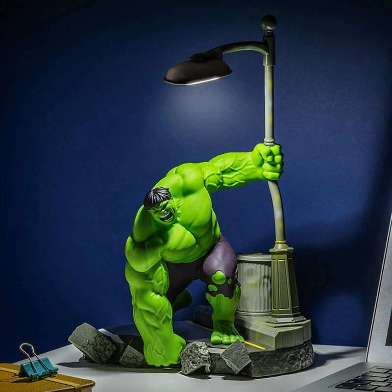 Paladone Marvel Hulk Diorama Lampe, 34 cm, 3 lysstyrkeniveauer