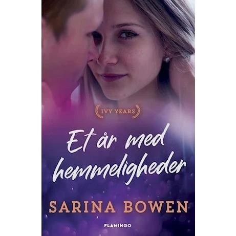 Et år med hemmeligheder - Sarina Bowen - Bog