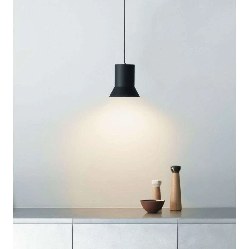 Normann Copenhagen Hat Pendel Medium - Sort