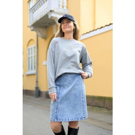 Black Colour Russel Kort slå-om-nederdel, Lt. Denim