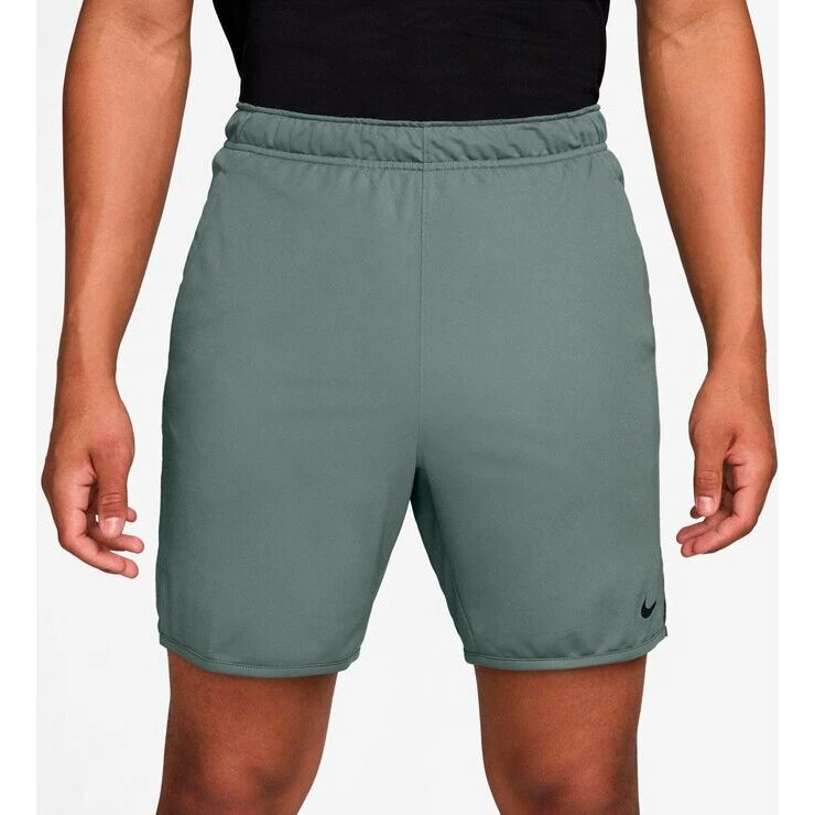 Nike Dri-FIT Totality 7'' Uforede Strikshorts til Herre – Sort/Grå/Hvid