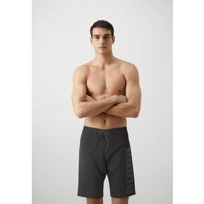 Puma Long Board Badeshorts Sort XS Herre