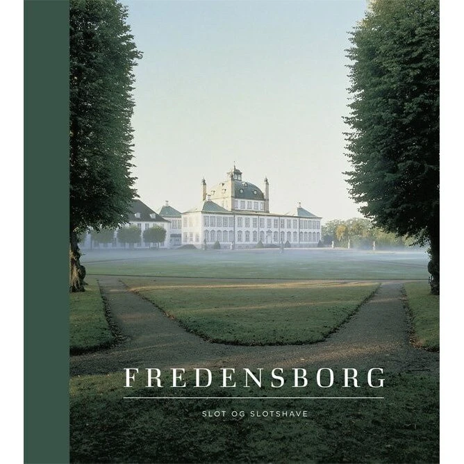 Fredensborg - Bente Scavenius - Bog - Gads Forlag