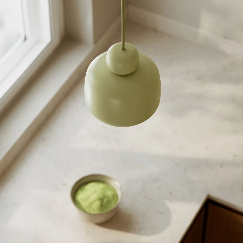 Woud Stone Pendellampe Small, Matcha Grøn, Ø 16 cm