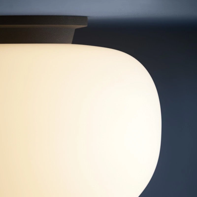 FRANDSEN Supernate Loftlampe Ø28 Opal Hvid/Sort