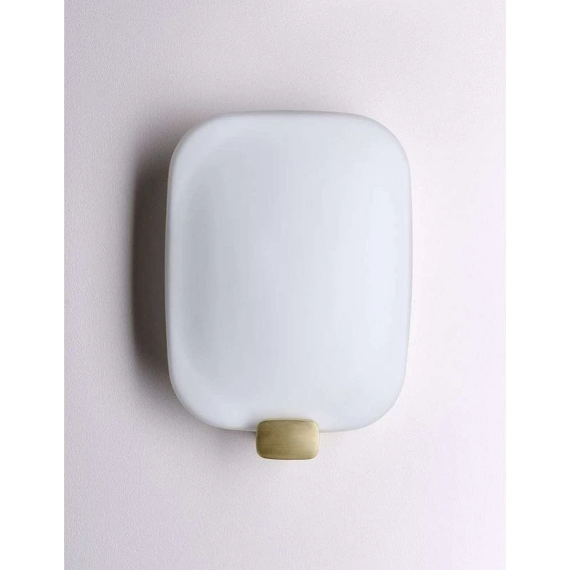 DCWéditions Light Me Tender M Væglampe Vertical Brass & Glas