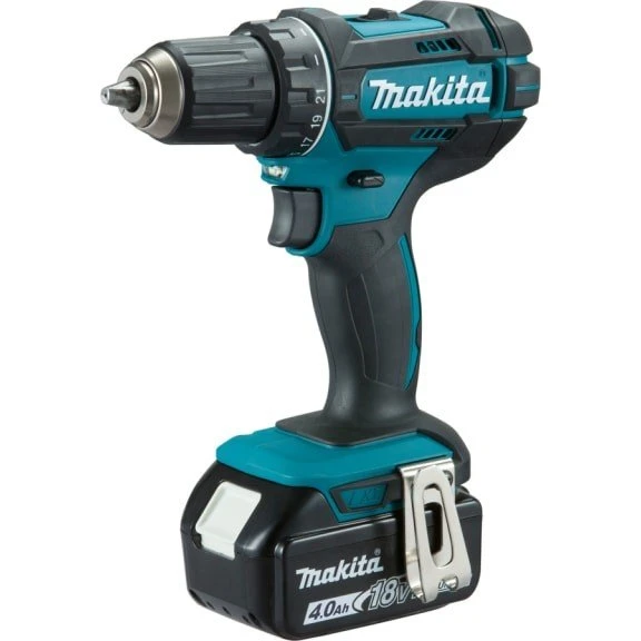 Makita DDF482RM3J 18V bore-/skruemaskine — 3x4,0Ah (MAKPAC)