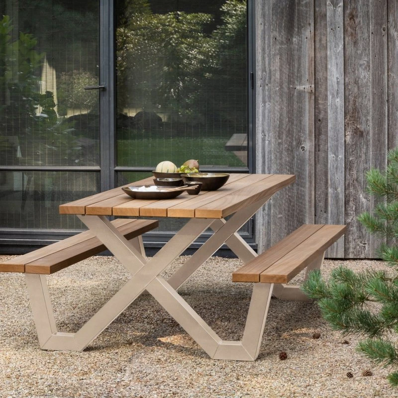 WOOOD Tablo Udendørs Picnicbord - Thermo Ayous & Sort Metal X-stel