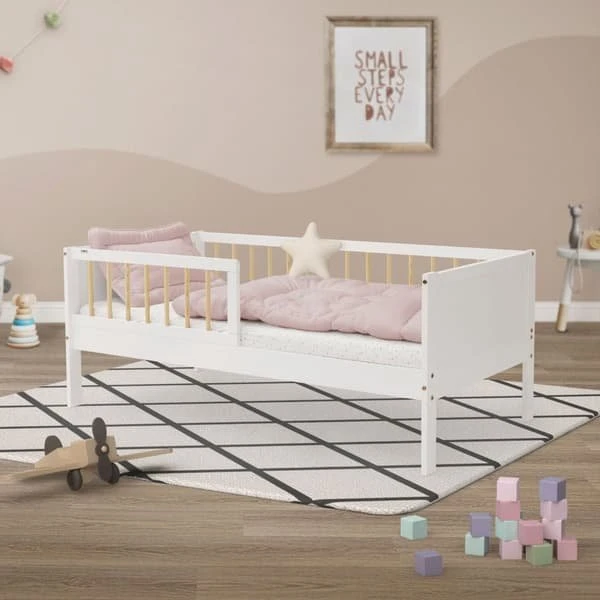 ML-design Børneseng 70x140 cm med lamelbund og udfaldssikring